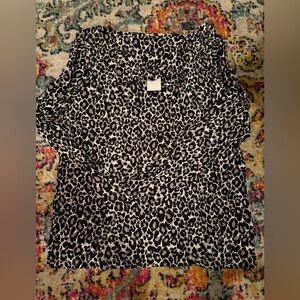 NWT leopard turtle neck